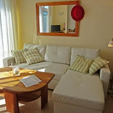 Apartamento La Perla, With Seaview, Capistrano