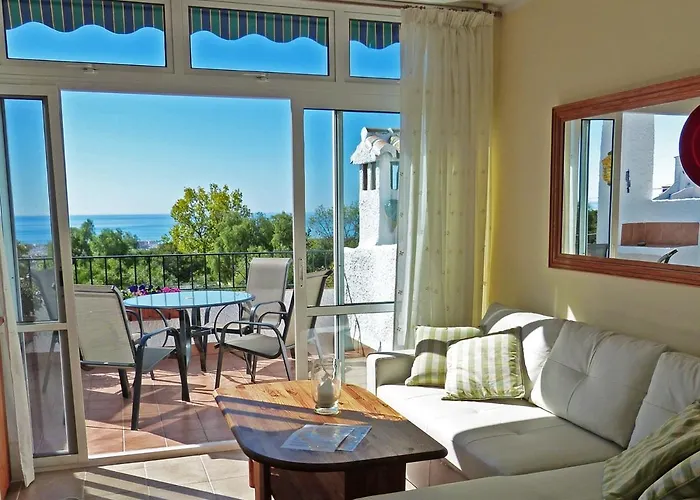 La Perla, With Seaview, Capistrano Apartament